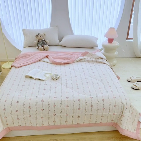 91家纺网 家纺一手货源 找家纺 金麦 2024新款A类有氧提花泡泡棉夏被 沐歌