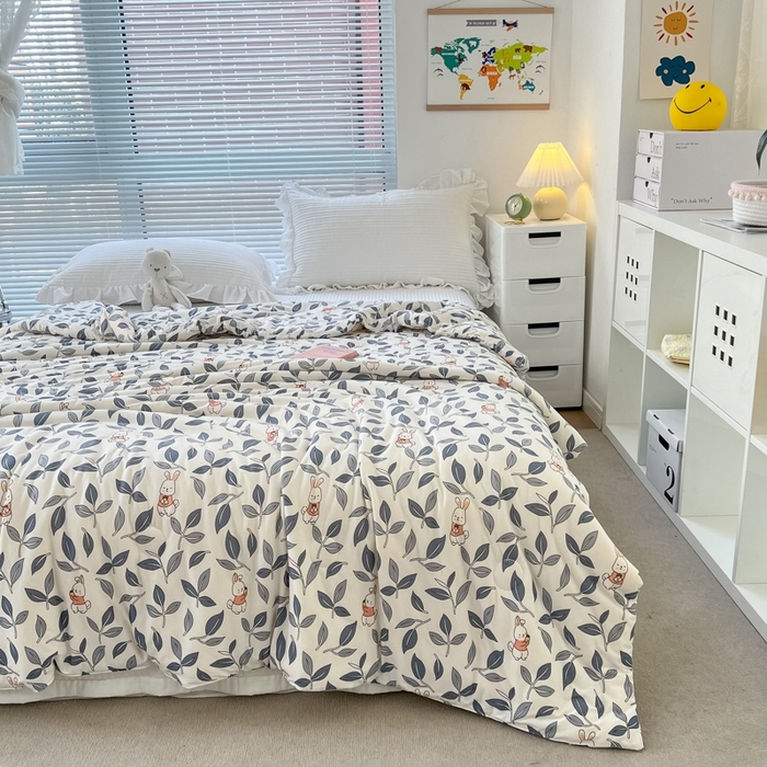 91家纺网 家纺一手货源 找家纺 木堇家居 2024新款10%大豆纤维针织棉夏被 兔融融