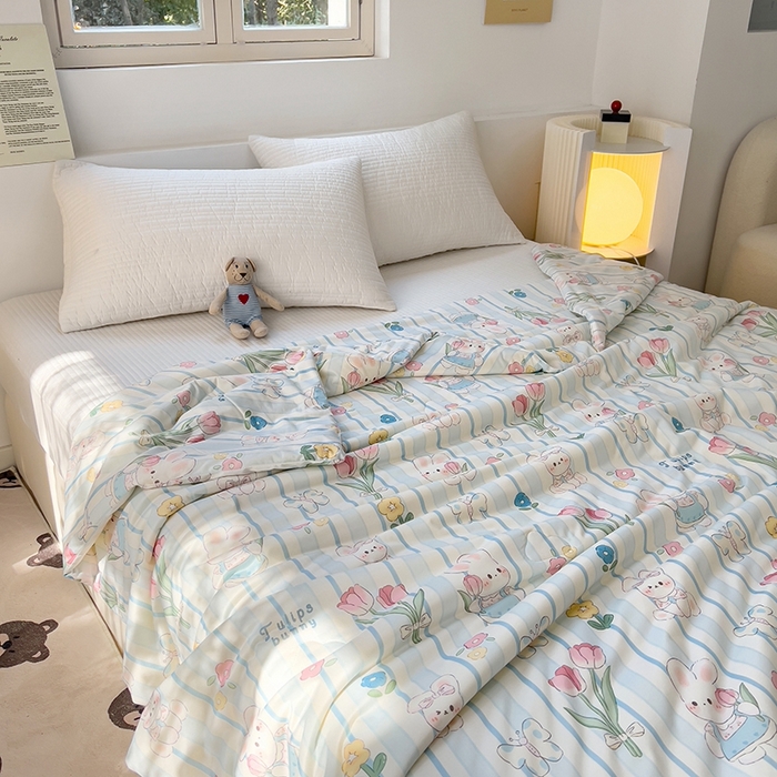 91家纺网 家纺一手货源 找家纺 木堇家居 2024新款10%大豆纤维针织棉夏被 蝴蝶兔兔