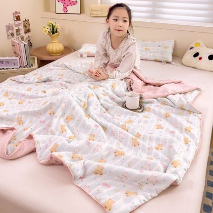 91家纺网 家纺一手货源 找家纺 十九色 2024新款60天丝印花儿童夏被 领结熊