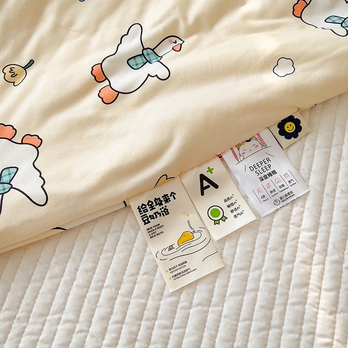 91家纺网 家纺一手货源 找家纺 木堇家居 2024新款10%大豆纤维针织棉夏被 开心鸭鸭