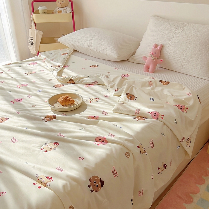 91家纺网 家纺一手货源 找家纺 木堇家居 2024新款10%大豆纤维针织棉夏被 曲奇饼干