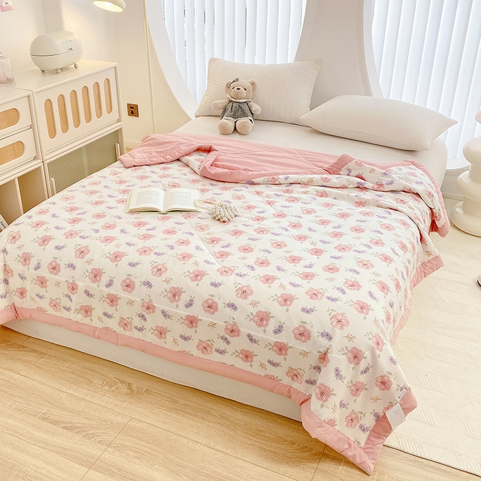 91家纺网 家纺一手货源 找家纺 金麦 2024新款A类有氧提花泡泡棉夏被 简爱