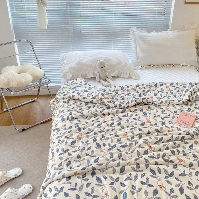 91家纺网 家纺一手货源 找家纺 木堇家居 2024新款10%大豆纤维针织棉夏被 兔融融