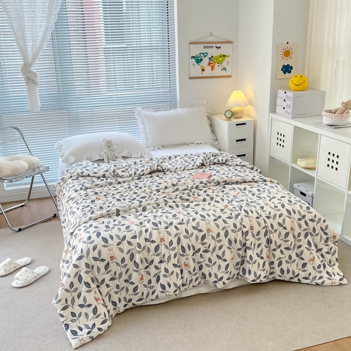 91家纺网 家纺一手货源 找家纺 木堇家居 2024新款10%大豆纤维针织棉夏被 兔融融