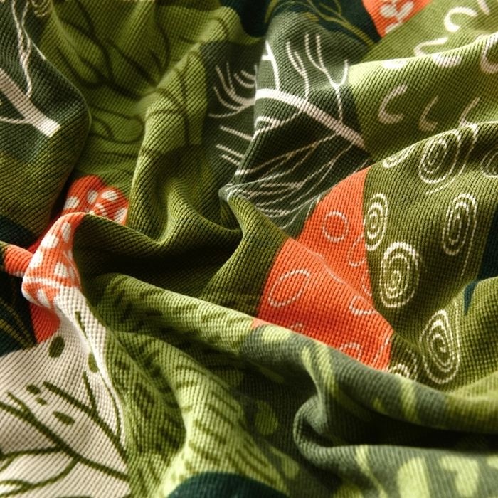 91家纺网 家纺一手货源 找家纺 千彤沙发垫 2024新款裙边款-高精密雪尼尔沙发垫 森林派对