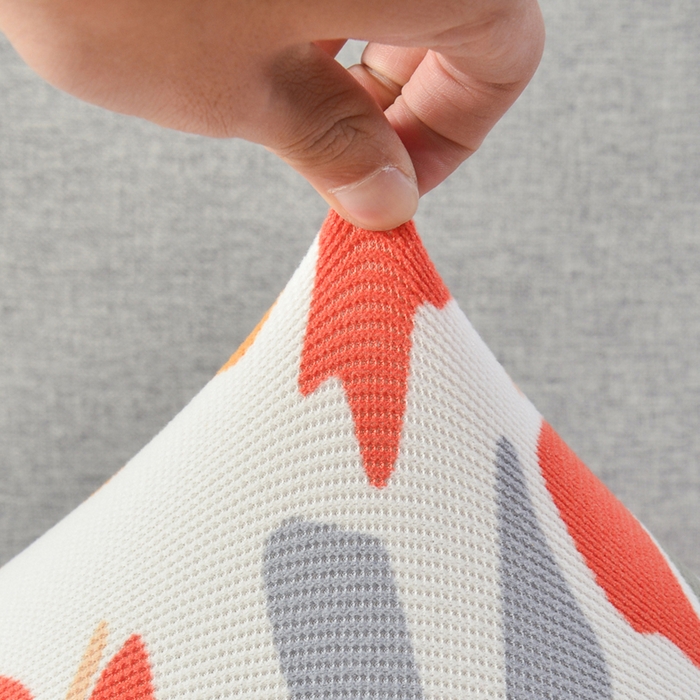 91家纺网 家纺一手货源 找家纺 千彤沙发垫 2024新款常规款-高精密雪尼尔系列沙发垫 欢乐之旅