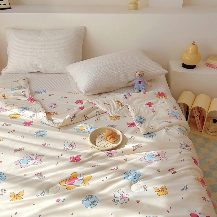 91家纺网 家纺一手货源 找家纺 木堇家居 2024新款10%大豆纤维针织棉夏被 浅时光