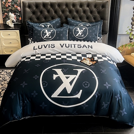 91家纺网 家纺一手货源 找家纺 （总）艺玲家纺 2024新款轻奢大版水洗真丝四件套 