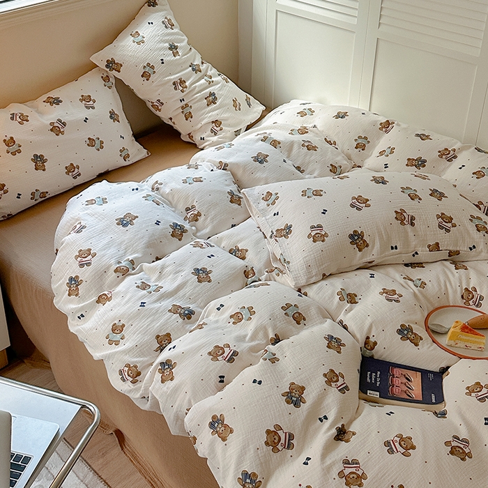 91家纺网 家纺一手货源 找家纺 萝莉家纺 2025新款全棉双层皱皱纱四件套 绅士熊