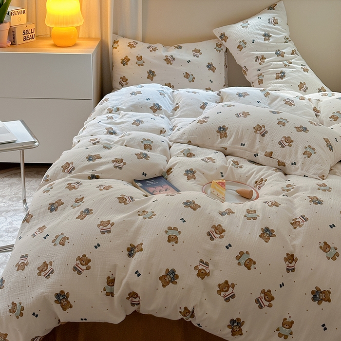 91家纺网 家纺一手货源 找家纺 萝莉家纺 2025新款全棉双层皱皱纱四件套 绅士熊