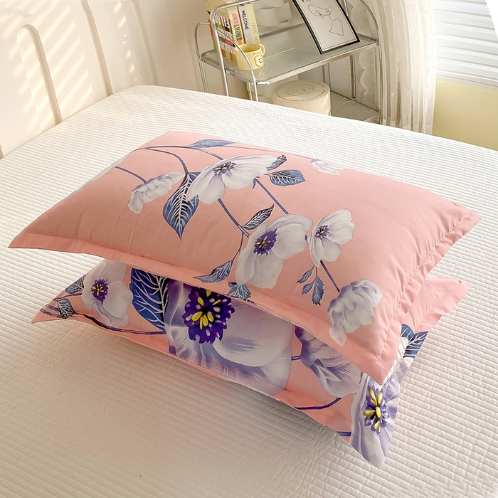 91家纺网 家纺一手货源 找家纺 梵巢 芦荟棉枕套磨毛化纤枕套48*74cm 花之韵红