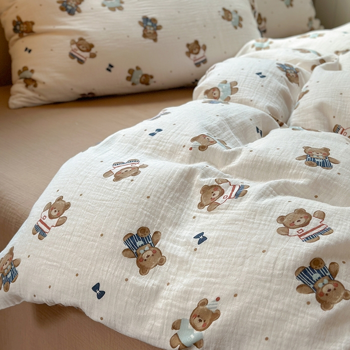 91家纺网 家纺一手货源 找家纺 萝莉家纺 2025新款全棉双层皱皱纱四件套 绅士熊