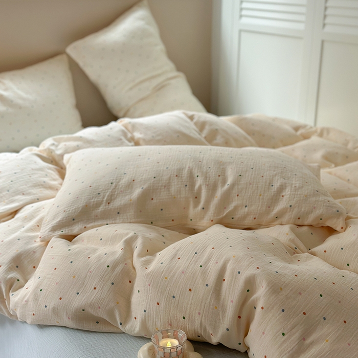 91家纺网 家纺一手货源 找家纺 萝莉家纺 2025新款全棉双层皱皱纱四件套 彩色波点