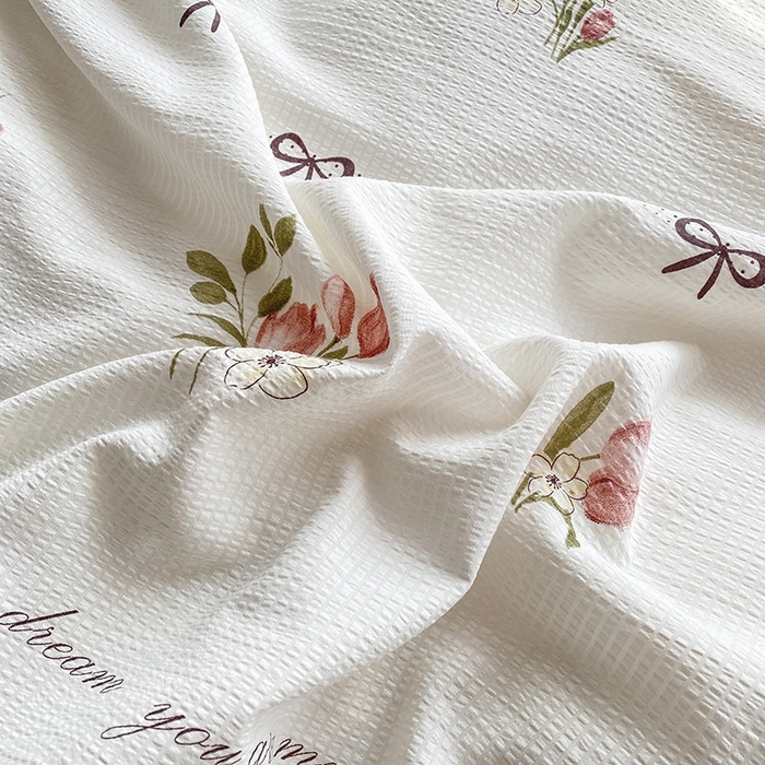 91家纺网 家纺一手货源 找家纺 寐时代 2024新款A类有氧提花水洗泡泡棉四件套 小情歌