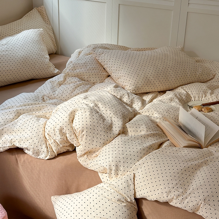 91家纺网 家纺一手货源 找家纺 萝莉家纺 2025新款全棉双层皱皱纱四件套 黑波点