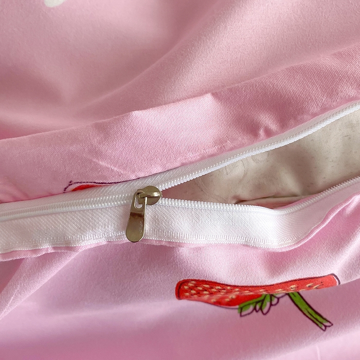 91家纺网 家纺一手货源 找家纺 梵巢家纺 芦荟棉被套，被罩化纤被套 草莓派