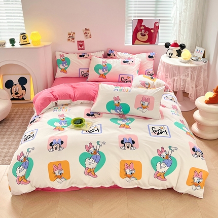 91家纺网 家纺一手货源 找家纺 卡斯诺 2025新款A类迪士尼水洗棉印花四件套（下载包包含买家秀） 甜蜜伙伴