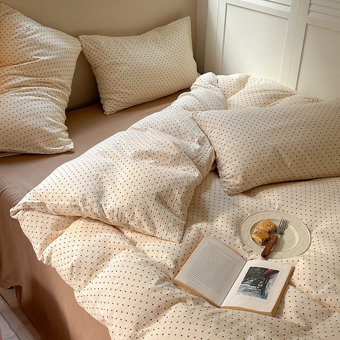 91家纺网 家纺一手货源 找家纺 萝莉家纺 2025新款全棉双层皱皱纱四件套 黑波点