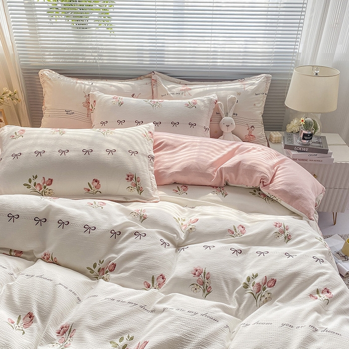 91家纺网 家纺一手货源 找家纺 寐时代 2024新款A类有氧提花水洗泡泡棉四件套 小情歌