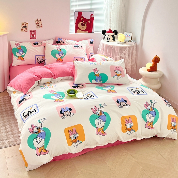 91家纺网 家纺一手货源 找家纺 卡斯诺 2025新款A类迪士尼水洗棉印花四件套（下载包包含买家秀） 甜蜜伙伴