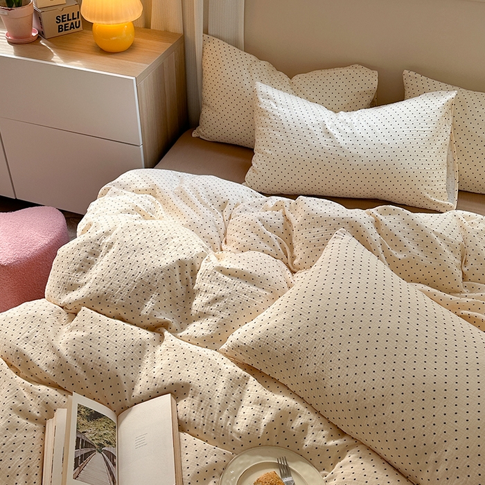 91家纺网 家纺一手货源 找家纺 萝莉家纺 2025新款全棉双层皱皱纱四件套 黑波点