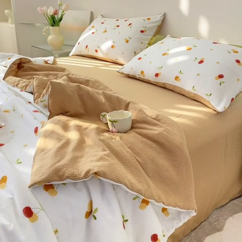 91家纺网 家纺一手货源 找家纺 憨豆 2025直播代发泡泡云朵棉印花夏被四件套系列 山楂树