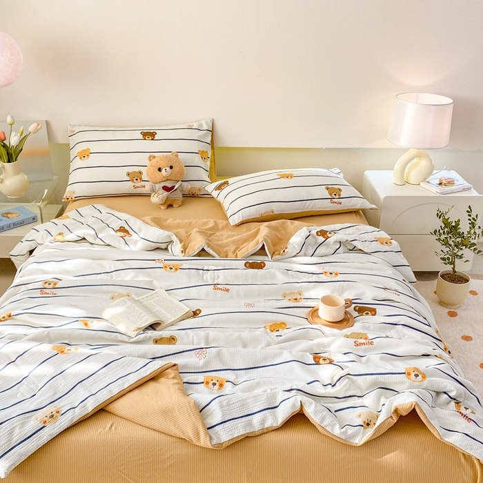 91家纺网 家纺一手货源 找家纺 憨豆 2025直播代发泡泡云朵棉印花夏被四件套系列 条纹熊