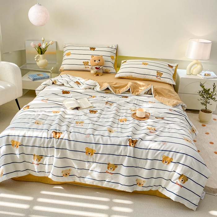 91家纺网 家纺一手货源 找家纺 憨豆 2025直播代发泡泡云朵棉印花夏被四件套系列 条纹熊