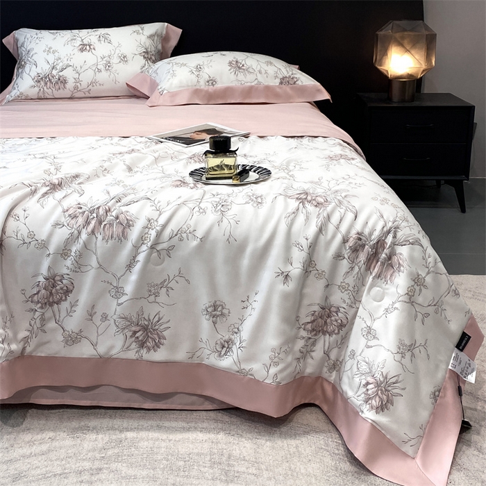 91家纺网 家纺一手货源 找家纺 朵美 2024新款50支天丝印花夏被 菊川傲雪