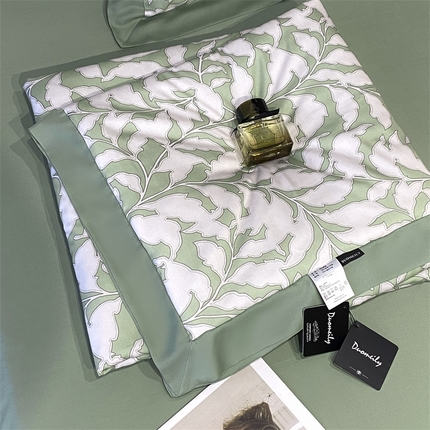91家纺网 家纺一手货源 找家纺 （总）朵美 2025新款50支天丝印花夏被+夏被四件套