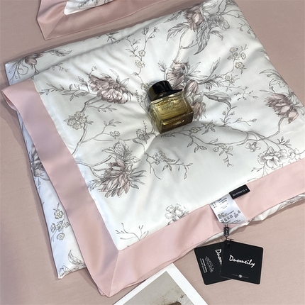 91家纺网 家纺一手货源 找家纺 （总）朵美 2025新款50支天丝印花夏被+夏被四件套