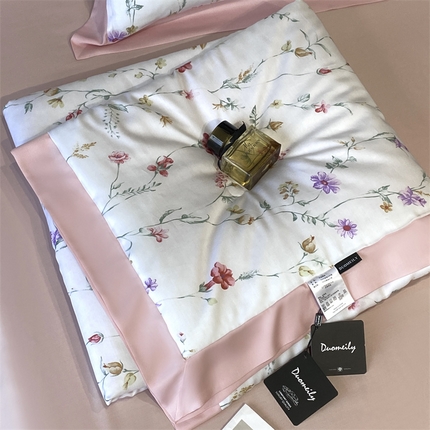 91家纺网 家纺一手货源 找家纺 （总）朵美 2025新款50支天丝印花夏被+夏被四件套