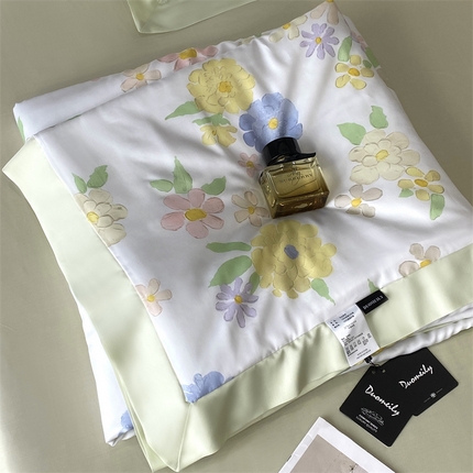 91家纺网 家纺一手货源 找家纺 （总）朵美 2025新款50支天丝印花夏被+夏被四件套