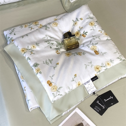 91家纺网 家纺一手货源 找家纺 朵美 2024新款50支天丝印花夏被 茶色山野