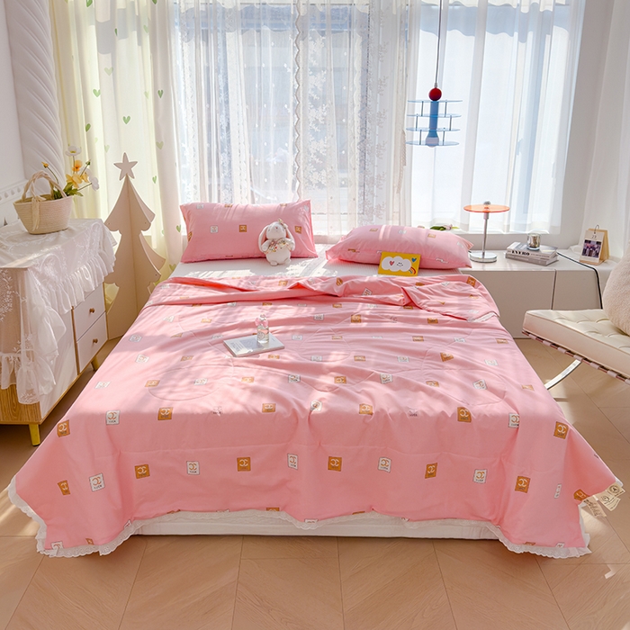 91家纺网 家纺一手货源 找家纺 芯恋家居 2025新品全棉绣花边工艺款全棉棉花夏被春秋被 小香风