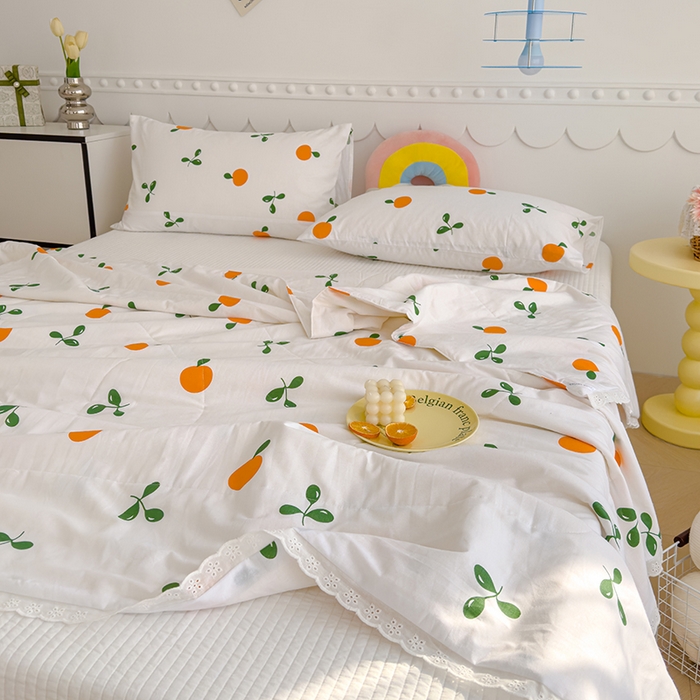 91家纺网 家纺一手货源 找家纺 芯恋家居 2025新品全棉绣花边工艺款全棉棉花夏被春秋被 心想事橙