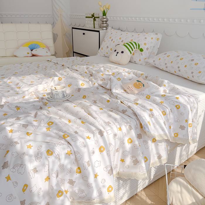 91家纺网 家纺一手货源 找家纺 芯恋家居 2025新品全棉绣花边工艺款全棉棉花夏被春秋被 浪漫之约