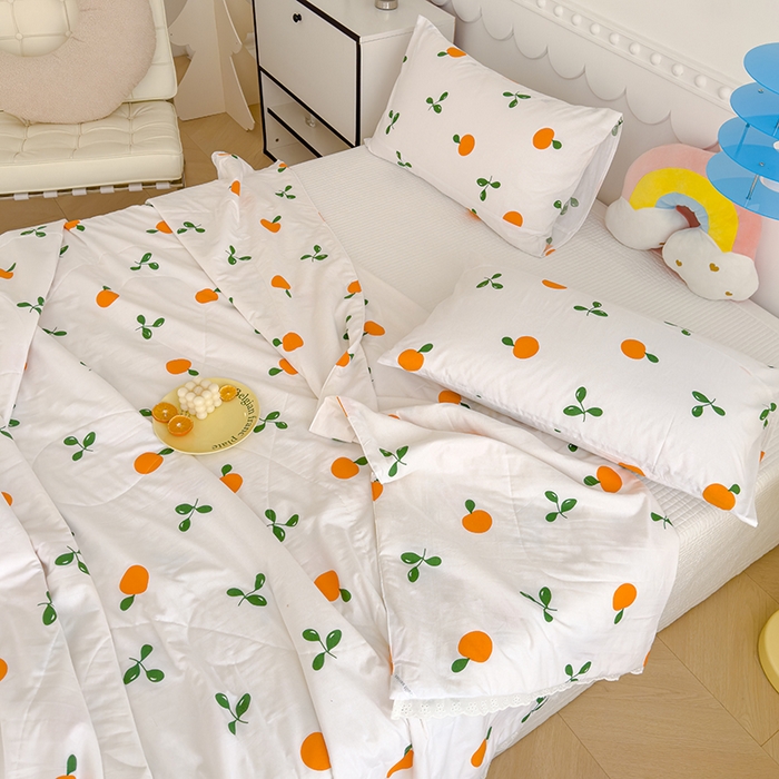 91家纺网 家纺一手货源 找家纺 芯恋家居 2025新品全棉绣花边工艺款全棉棉花夏被春秋被 心想事橙