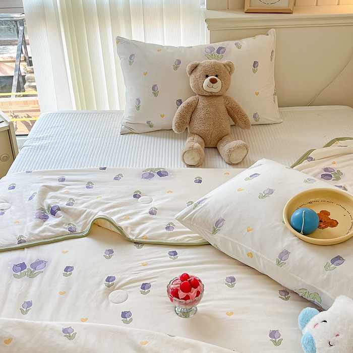 91家纺网 家纺一手货源 找家纺 桃子家居 2024新款A类高品质牛奶丝软糯针织棉夏被 针织棉-奶油郁金香紫