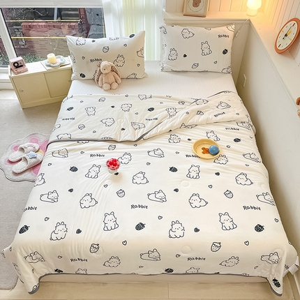 91家纺网 家纺一手货源 找家纺 桃子家居 2024新款A类高品质牛奶丝软糯针织棉夏被 针织棉-小白兔