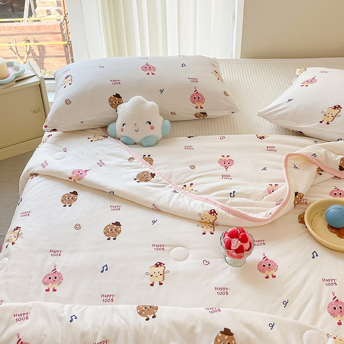 91家纺网 家纺一手货源 找家纺 桃子家居 2024新款A类高品质牛奶丝软糯针织棉夏被 针织棉-甜心饼干