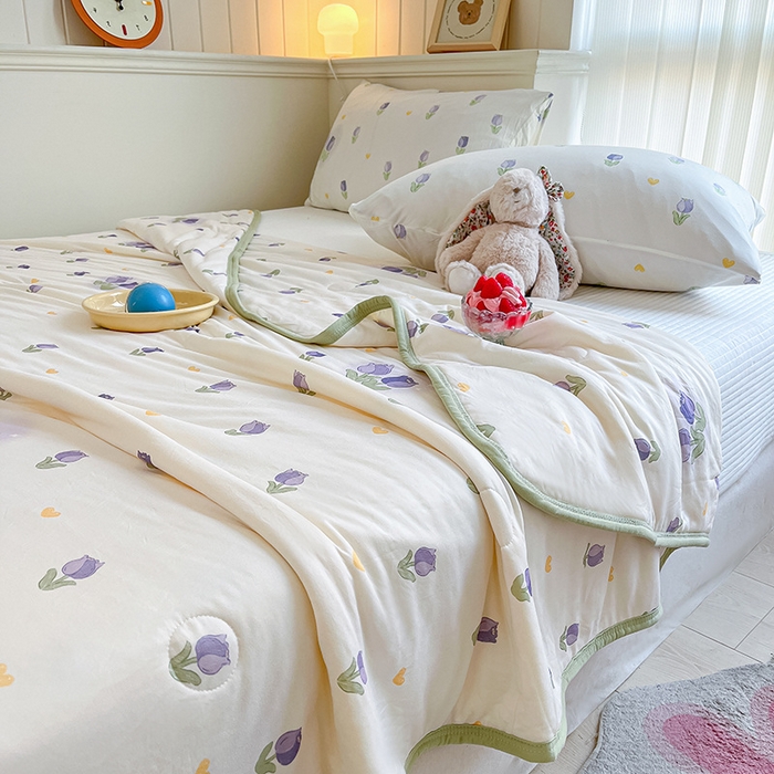 91家纺网 家纺一手货源 找家纺 桃子家居 2024新款A类高品质牛奶丝软糯针织棉夏被 针织棉-奶油郁金香紫