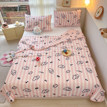 91家纺网 家纺一手货源 找家纺 桃子家居 2024新款A类高品质牛奶丝软糯针织棉夏被 针织棉-条纹狗狗粉