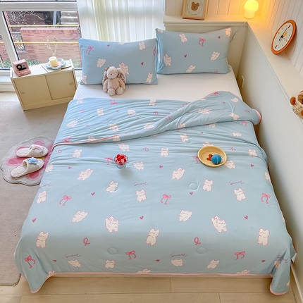 91家纺网 家纺一手货源 找家纺 桃子家居 2024新款A类高品质牛奶丝软糯针织棉夏被 针织棉-甜心猫咪