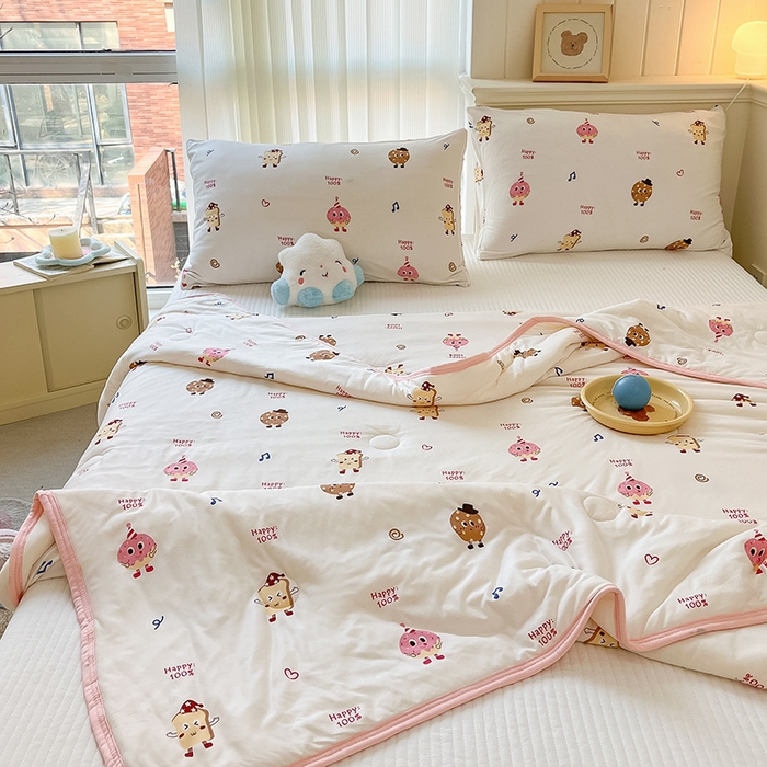 91家纺网 家纺一手货源 找家纺 桃子家居 2024新款A类高品质牛奶丝软糯针织棉夏被 针织棉-甜心饼干