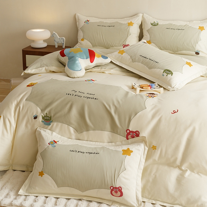 91家纺网 家纺一手货源 找家纺 欧冠家纺 2024新款全棉床笠绣花卡通刺绣四件套巴斯光年系列 巴斯光年-豆绿