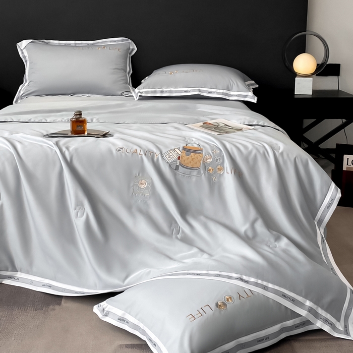 91家纺网 家纺一手货源 找家纺 欧冠家纺 2024新款大牌风水洗真丝绣花床笠被套夏被四件套 路易系列 路易-山灰