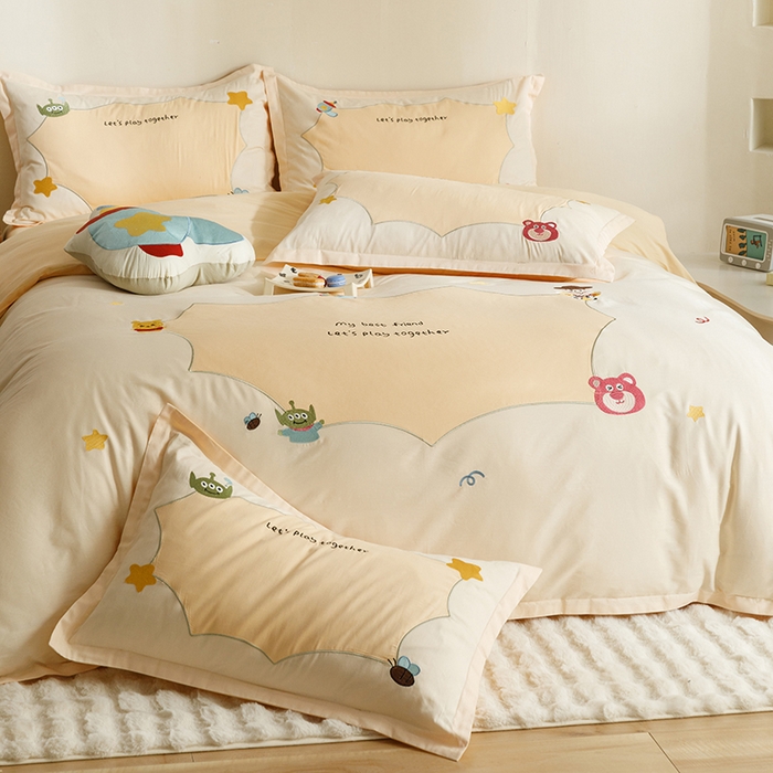 91家纺网 家纺一手货源 找家纺 （总）欧冠家纺 2024新款全棉床笠绣花卡通刺绣四件套巴斯光年系列