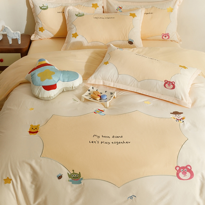 91家纺网 家纺一手货源 找家纺 欧冠家纺 2024新款全棉床笠绣花卡通刺绣四件套巴斯光年系列 巴斯光年-香槟